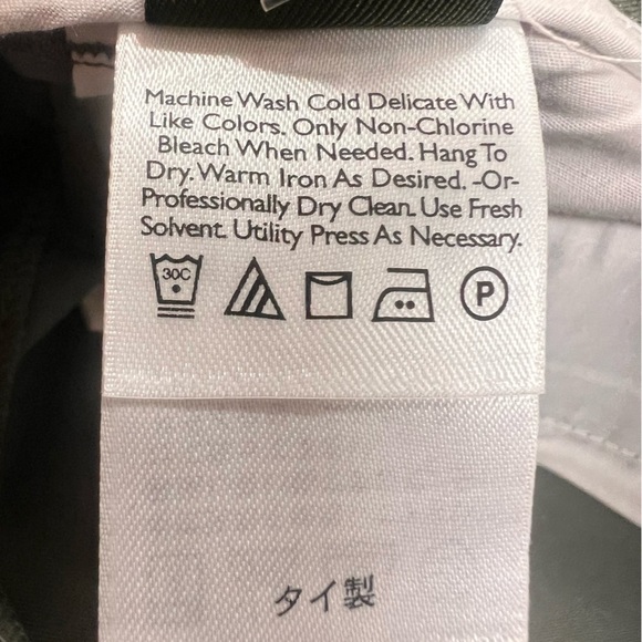 NWT Eddie Bauer Vashon Fit Olive Cropped Straight Leg Pants Size 14 - Picture 13 of 14